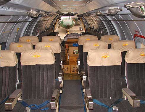 Poza avion Antonov an 32, poza interior avion, poze cu avioane