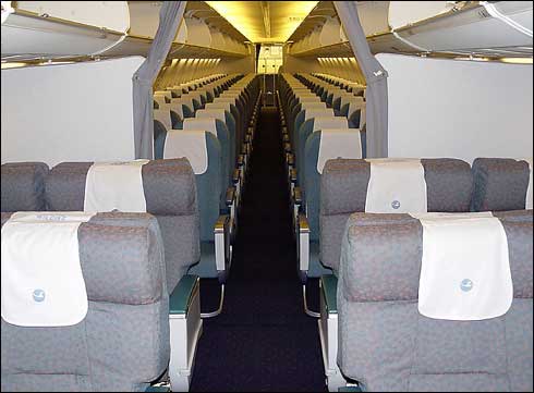 Poza avion Boeing 737 700, poza interior avion, poze cu avioane