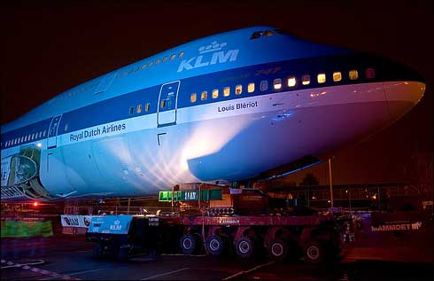 Poza avion Boeing 747 200, poza exterior avion, poze cu avioane