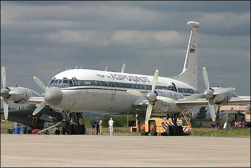 Poza avion Ilyushin IL 24, poza exterior avion, poze cu avioane