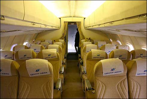Poza avion Yakovlel Yak 42, poza interior avion, poze cu avioane
